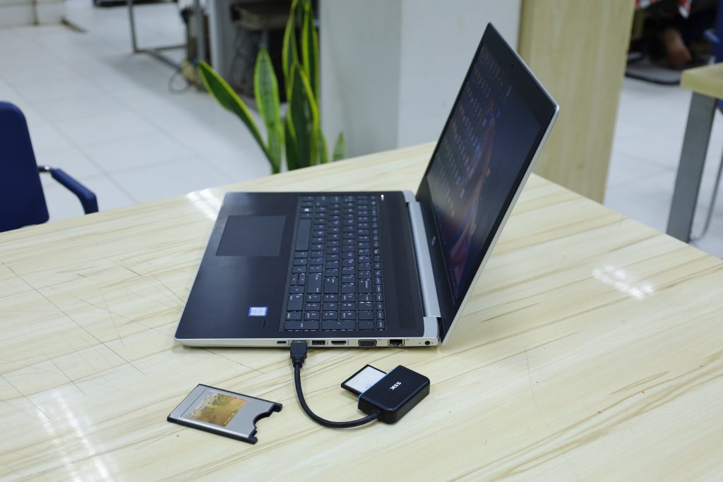 How To Get Embroidery Designs To Your Machine? - Candle Thread USA Blog